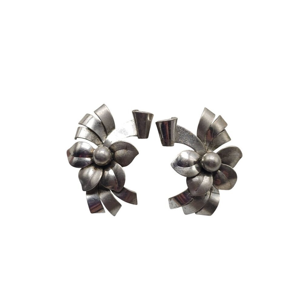 Vintage Sterling Silver Floral Screw Back Earrings Art Deco Design 7 grams